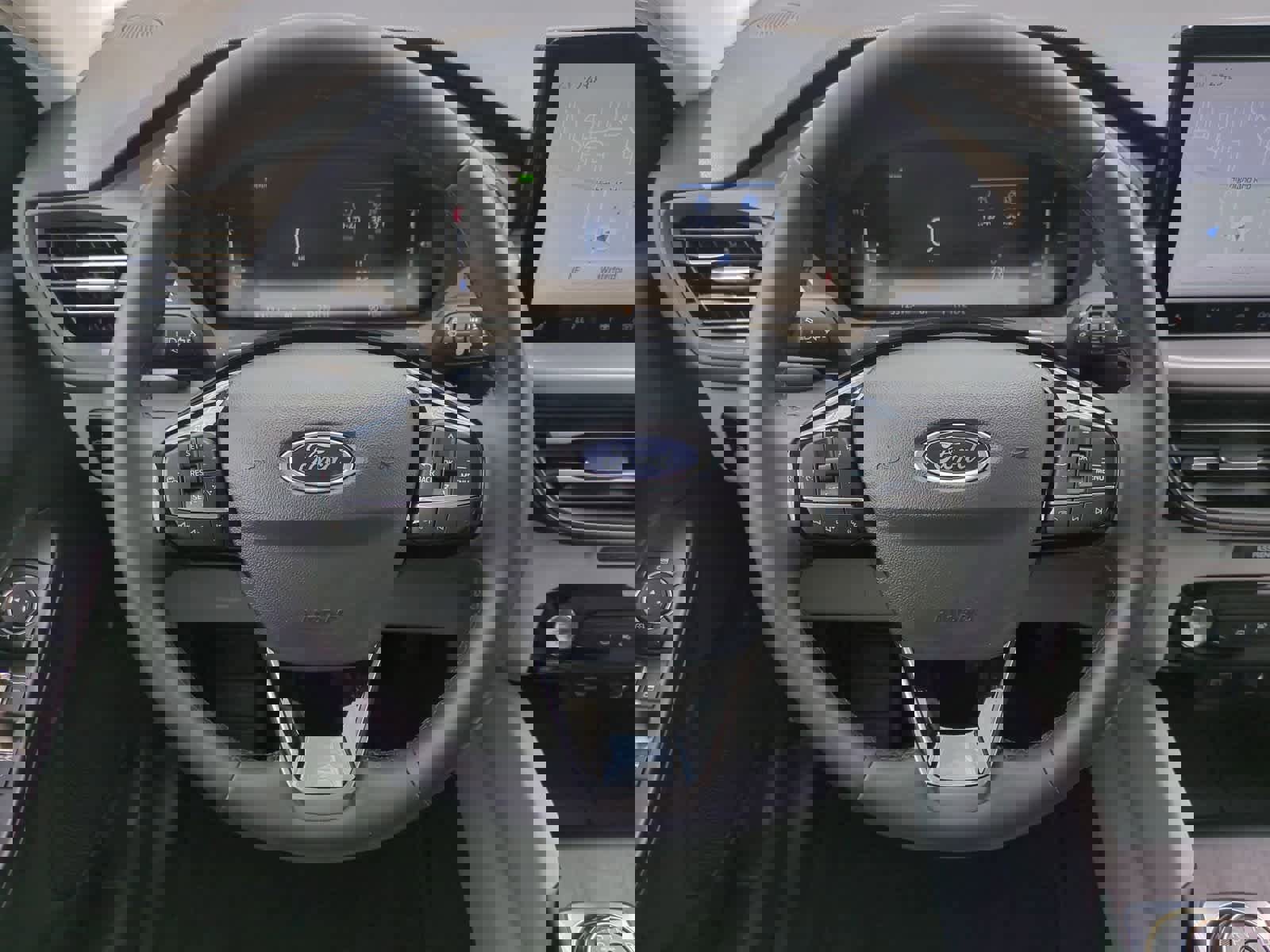 Used 2024 Ford Escape SE image 22