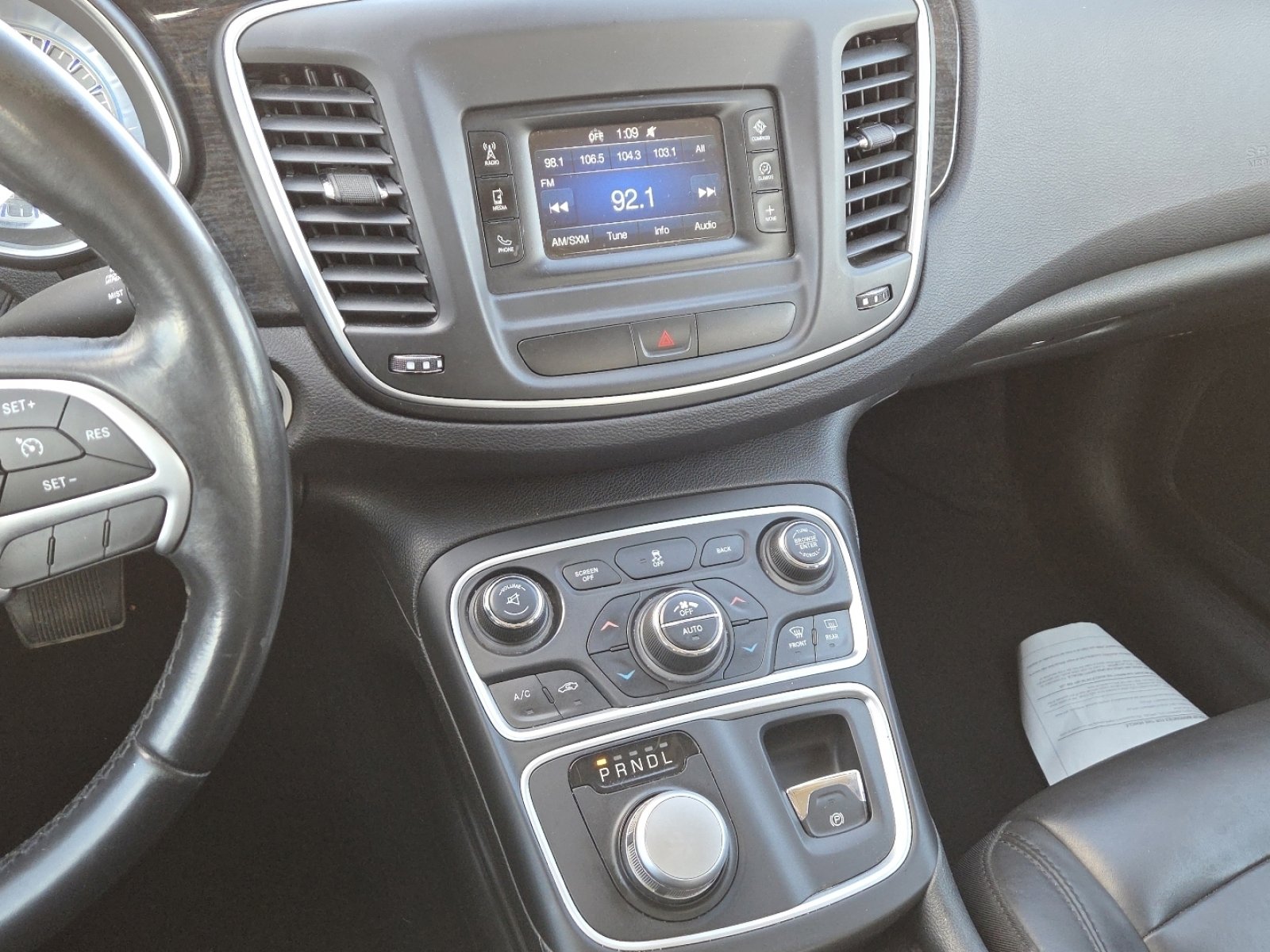 Used 2015 Chrysler 200 C image 24