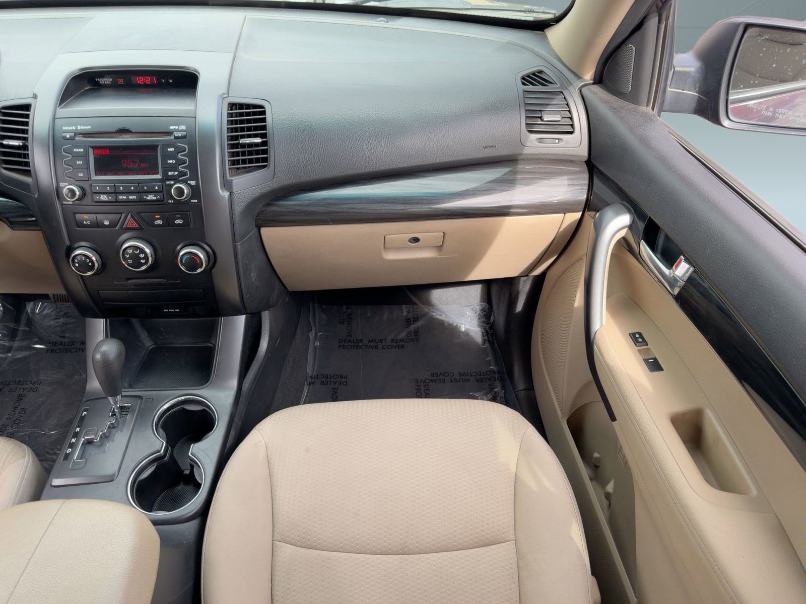 Used 2012 Kia Sorento LX image 24