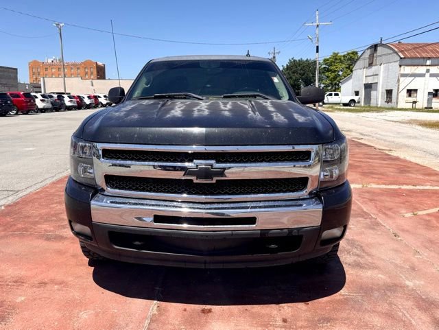 Used 2009 Chevrolet Silverado 1500 LT w/ Power Pack Plus AWD/4WD image 2