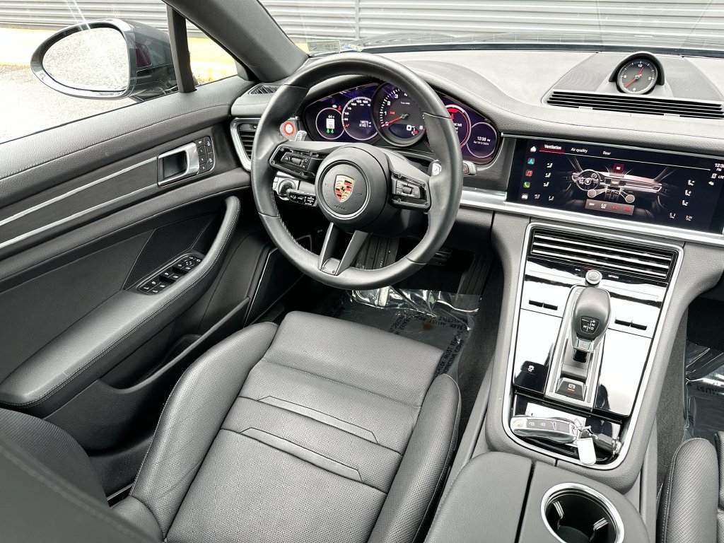 Certified 2023 Porsche Panamera 4 Platinum Edition AWD/4WD image 25