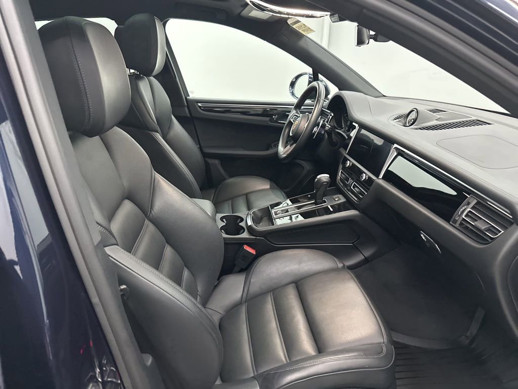 Used 2022 Porsche Macan S image 29