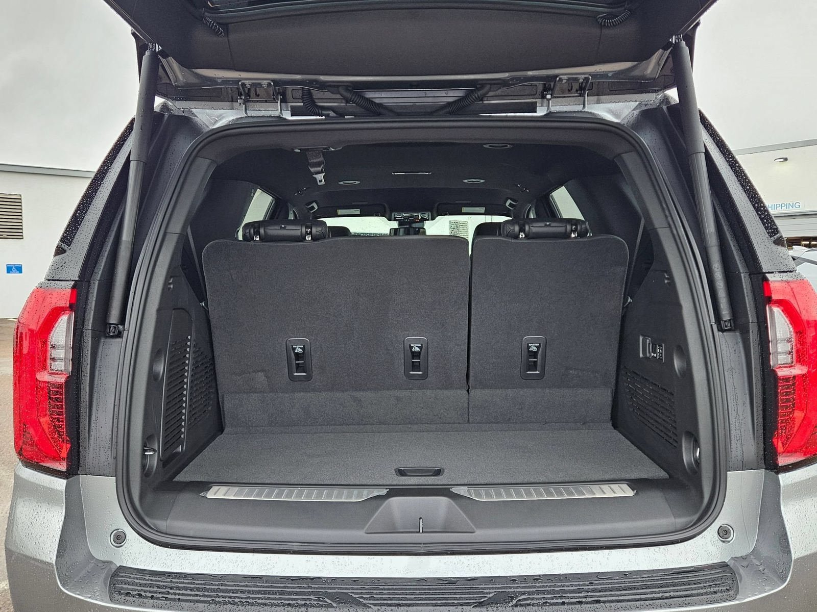 New 2026 GMC Yukon Denali AWD/4WD image 4
