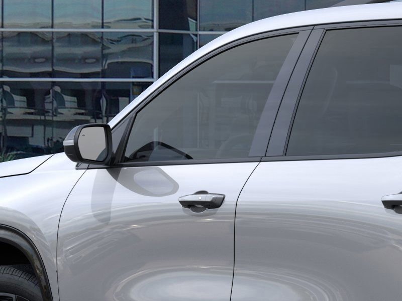 New 2026 Chevrolet Traverse RS w/ LPO, Floor Liner Package FWD image 12