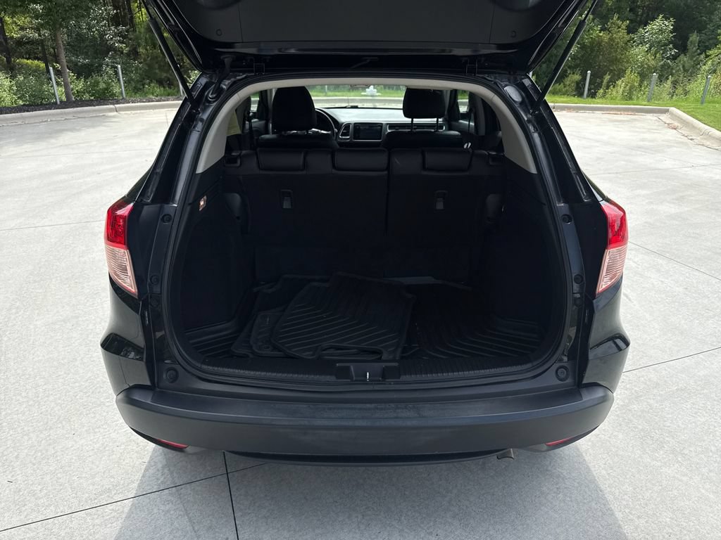 Used 2016 Honda HR-V EX-L image 32