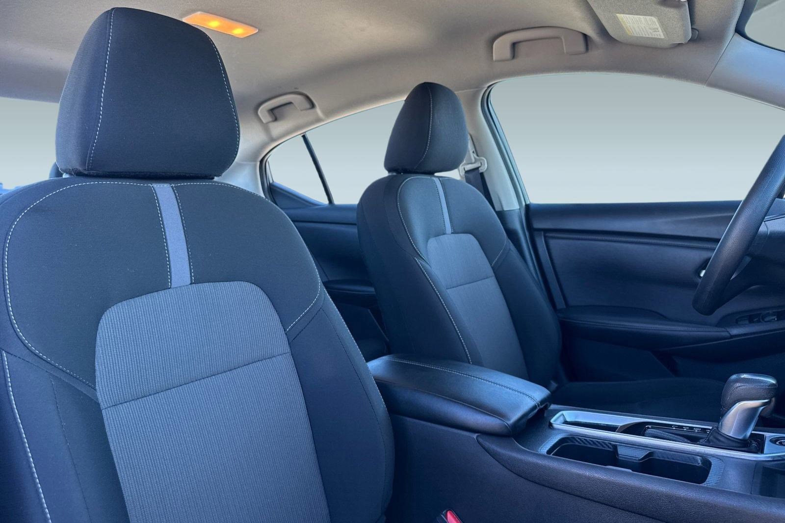 Used 2024 Nissan Sentra SV image 30