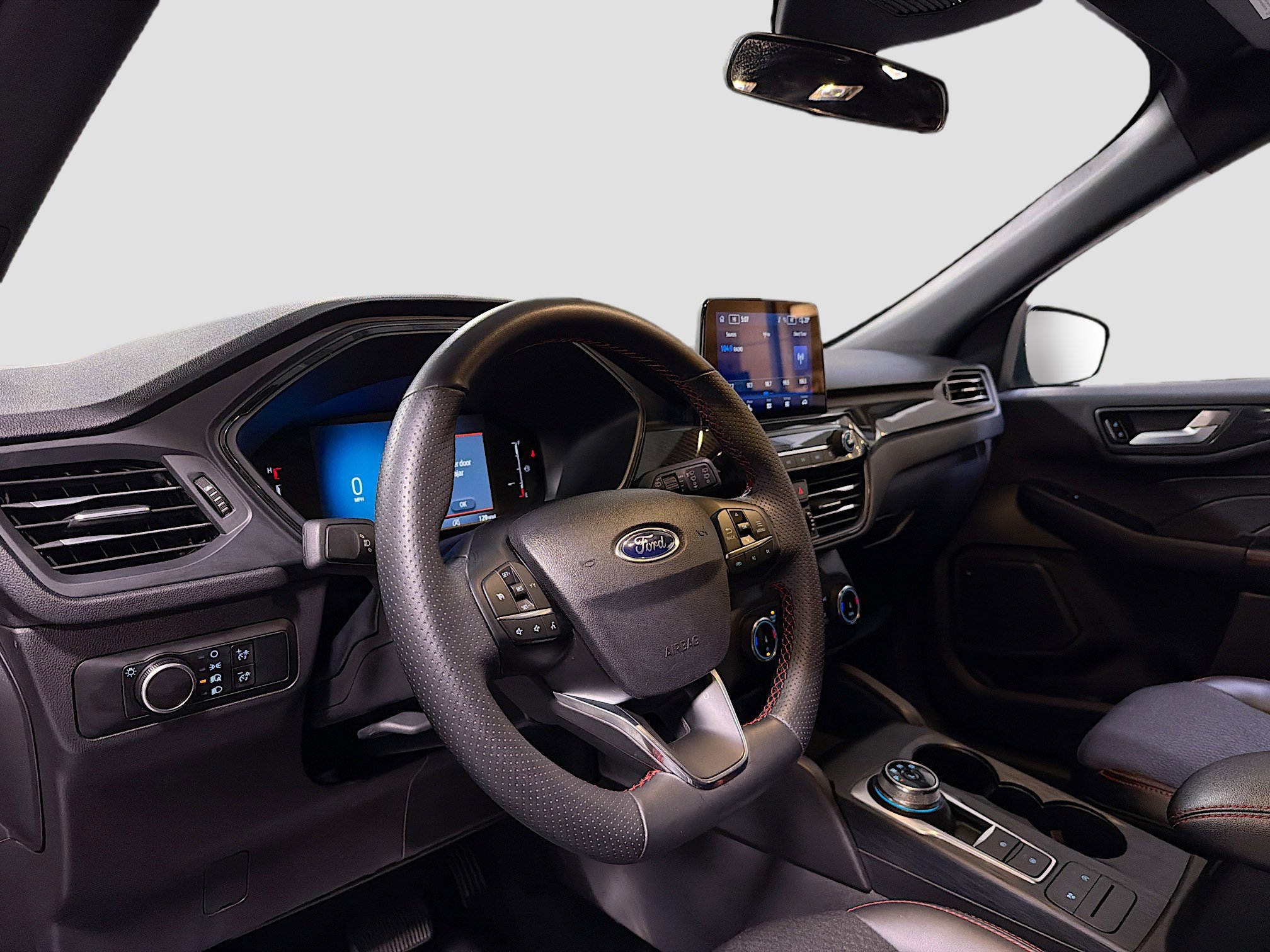 Used 2025 Ford Escape ST-Line image 4