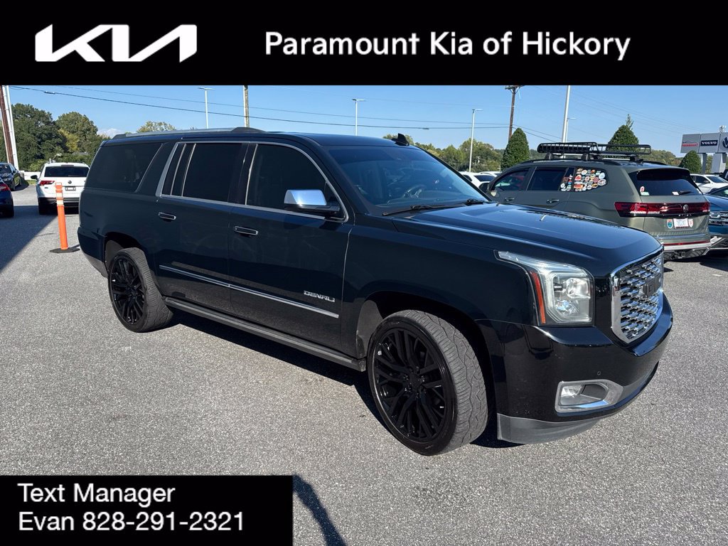 Used 2018 GMC Yukon XL Denali w/ Denali Ultimate Package AWD/4WD image 3