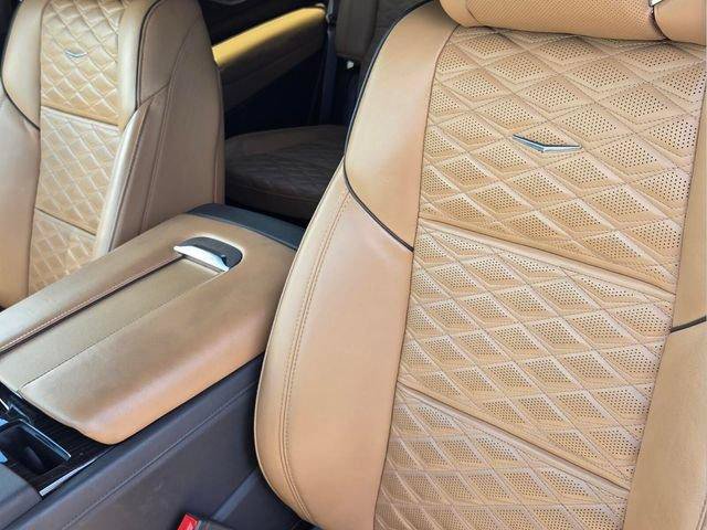 Certified 2022 Cadillac Escalade Sport w/ Touring Package AWD/4WD image 15
