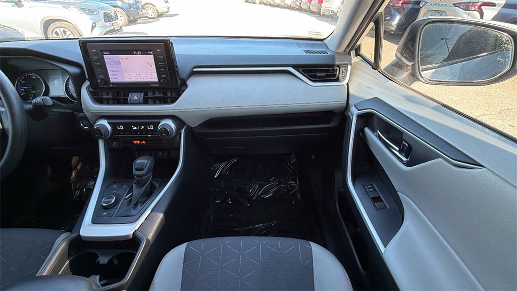 Certified 2021 Toyota RAV4 XLE image 43
