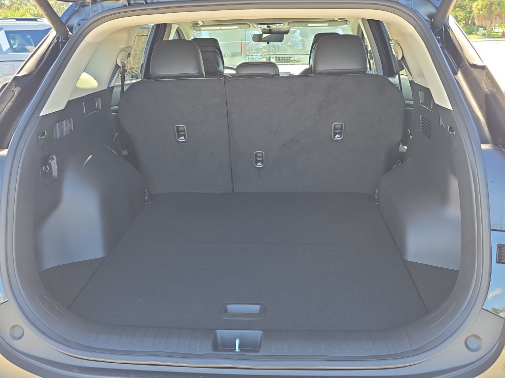 New 2027 Kia Sportage EX w/ EX Panoramic Roof Package FWD image 11