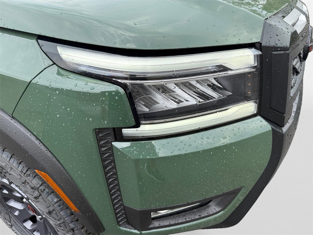 New 2025 Nissan Frontier PRO-4X w/ Interior Protection Package image 21