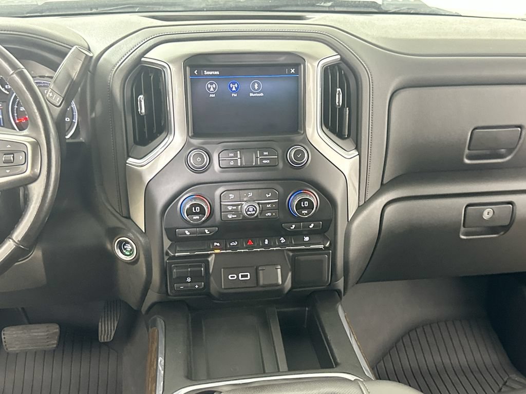 Used 2020 Chevrolet Silverado 2500 LT w/ All Star Edition AWD/4WD image 17