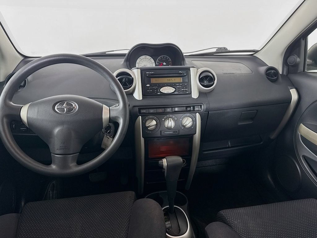 Used 2005 Scion xA FWD image 20