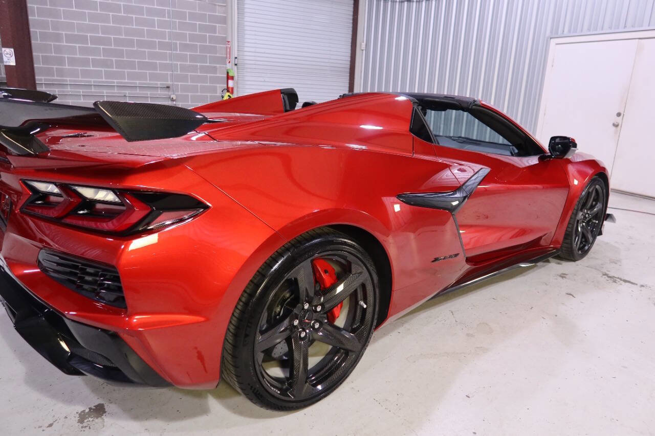 Used 2024 Chevrolet Corvette Z06 w/ Z07 Performance Package image 5