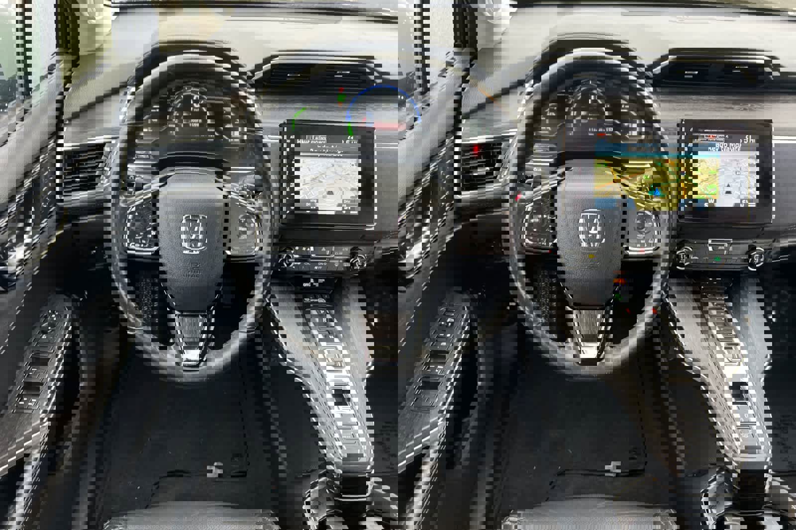 Used 2018 Honda Clarity Touring image 15