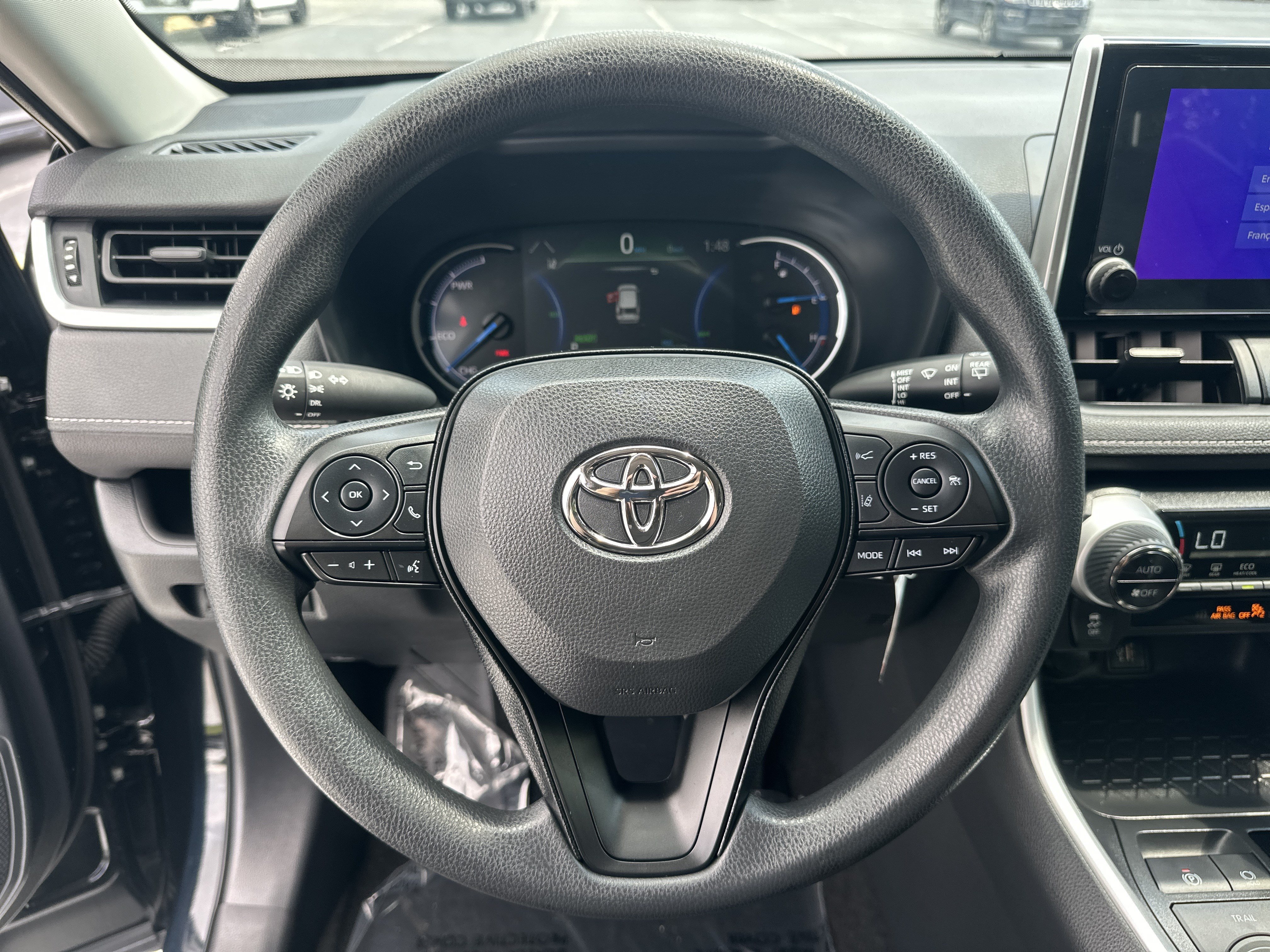 Certified 2023 Toyota RAV4 XSE w/ XSE Grade Weather Package AWD/4WD image 18