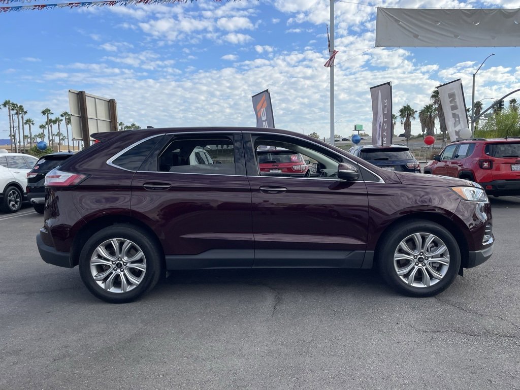 Used 2024 Ford Edge Titanium image 8