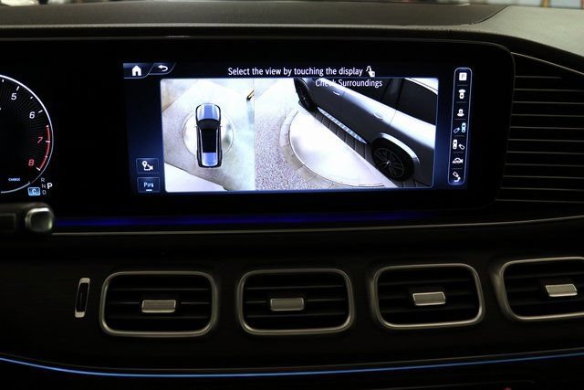 Used 2024 Mercedes-Benz GLS 580 4MATIC image 30