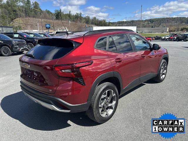 Certified 2024 Chevrolet Trax LT w/ Driver Confidence Package FWD image 5