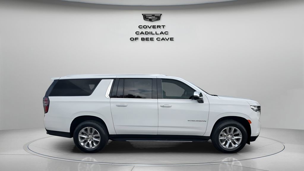 Used 2023 Chevrolet Suburban Premier image 11