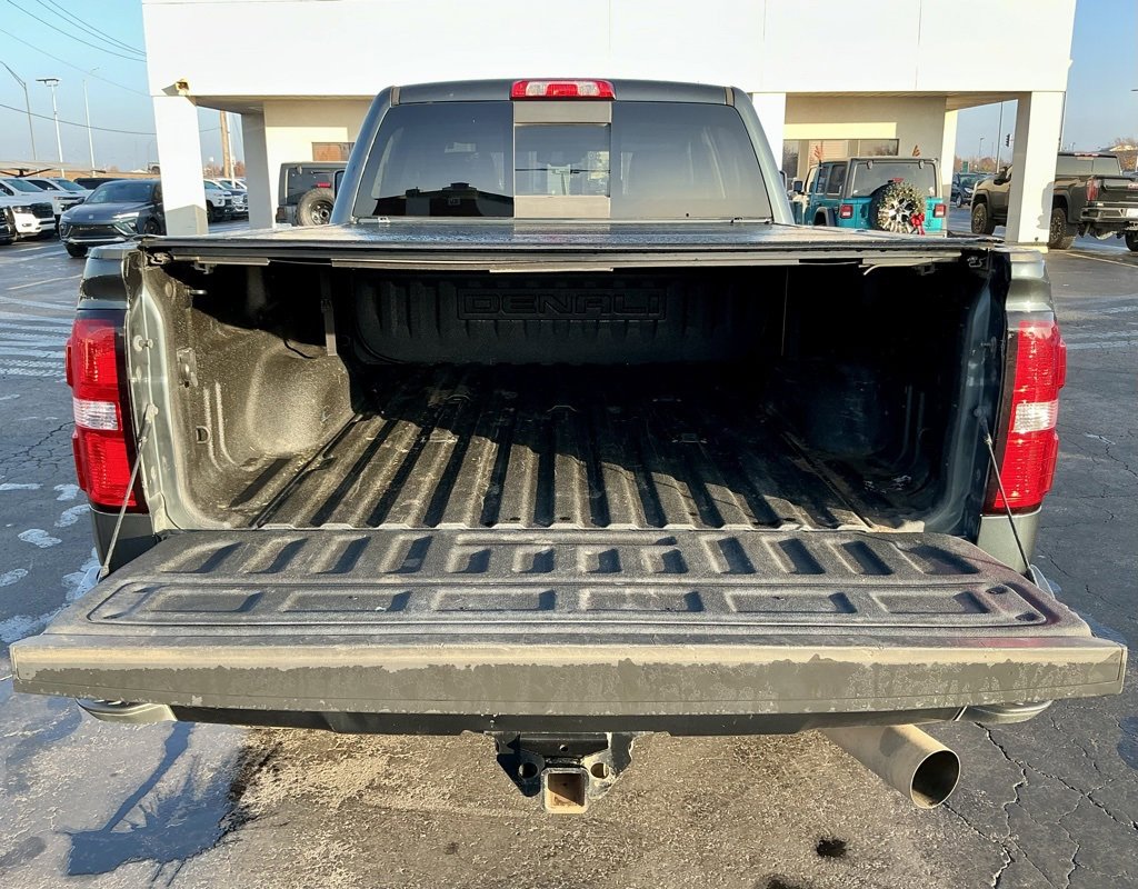 Used 2018 GMC Sierra 2500 Denali w/ Duramax Plus Package image 17