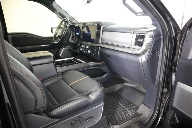 Used 2024 Ford F250 Platinum w/ FX4 Off-Road Package AWD/4WD image 72