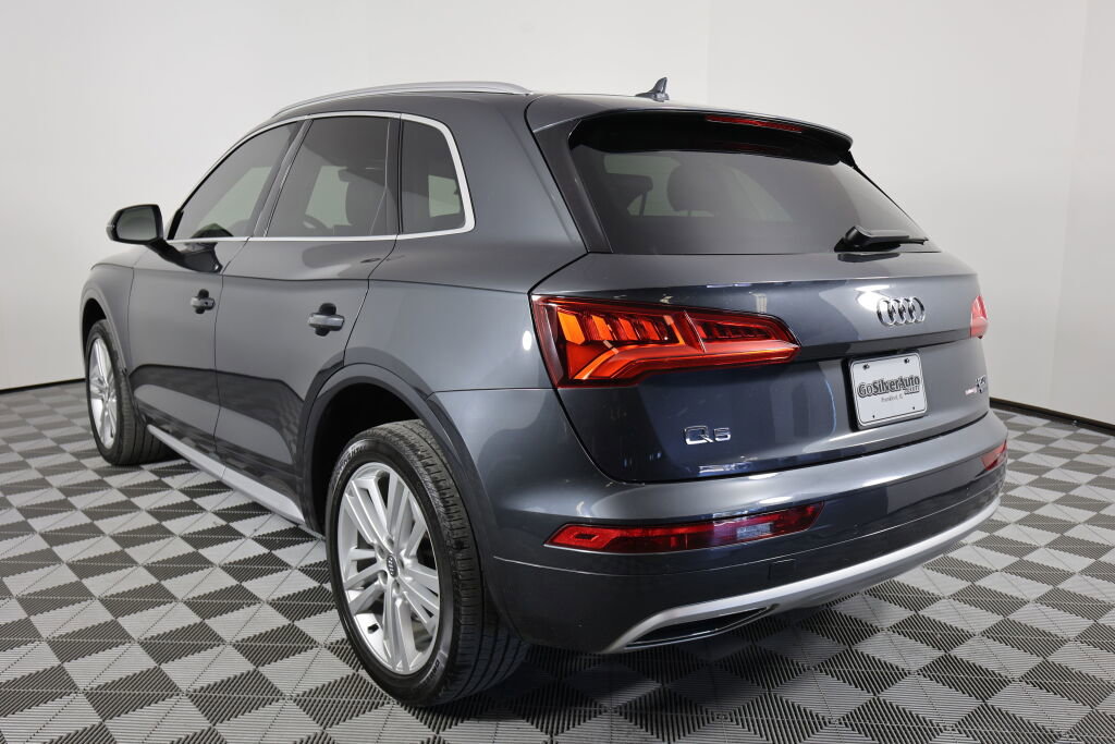 Used 2018 Audi Q5 2.0T Premium Plus w/ Premium Plus Package AWD/4WD image 4