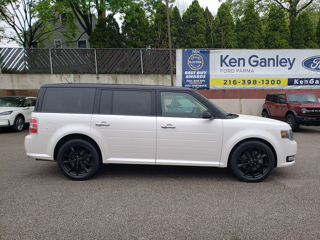 Used 2019 Ford Flex SEL w/ Equipment Group 202A AWD/4WD image 3