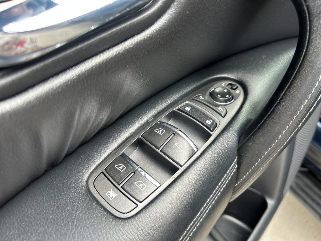 Used 2017 Nissan Armada Platinum w/ Captain Seat Package AWD/4WD image 12