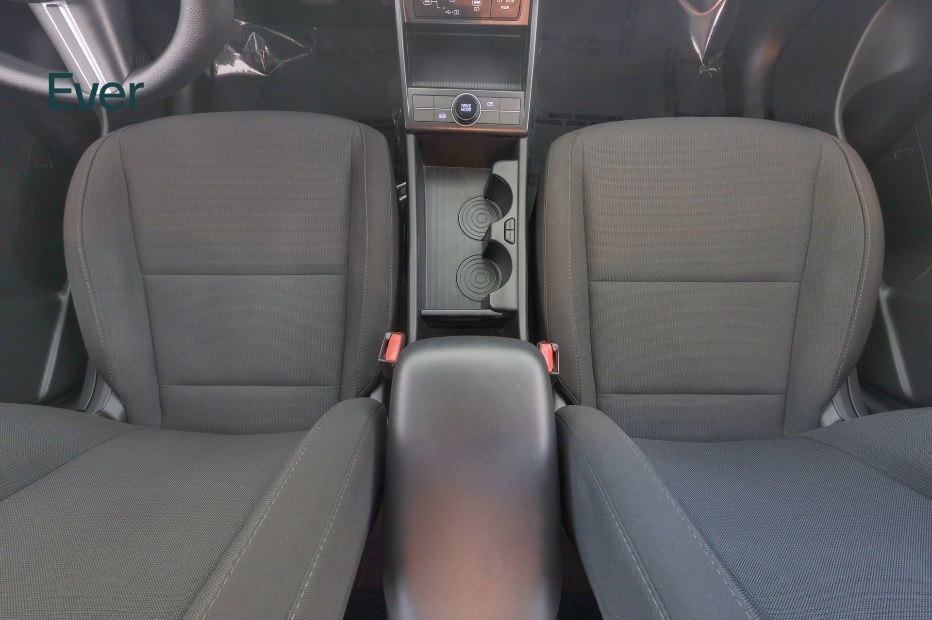 Used 2024 Hyundai Kona SE FWD image 27