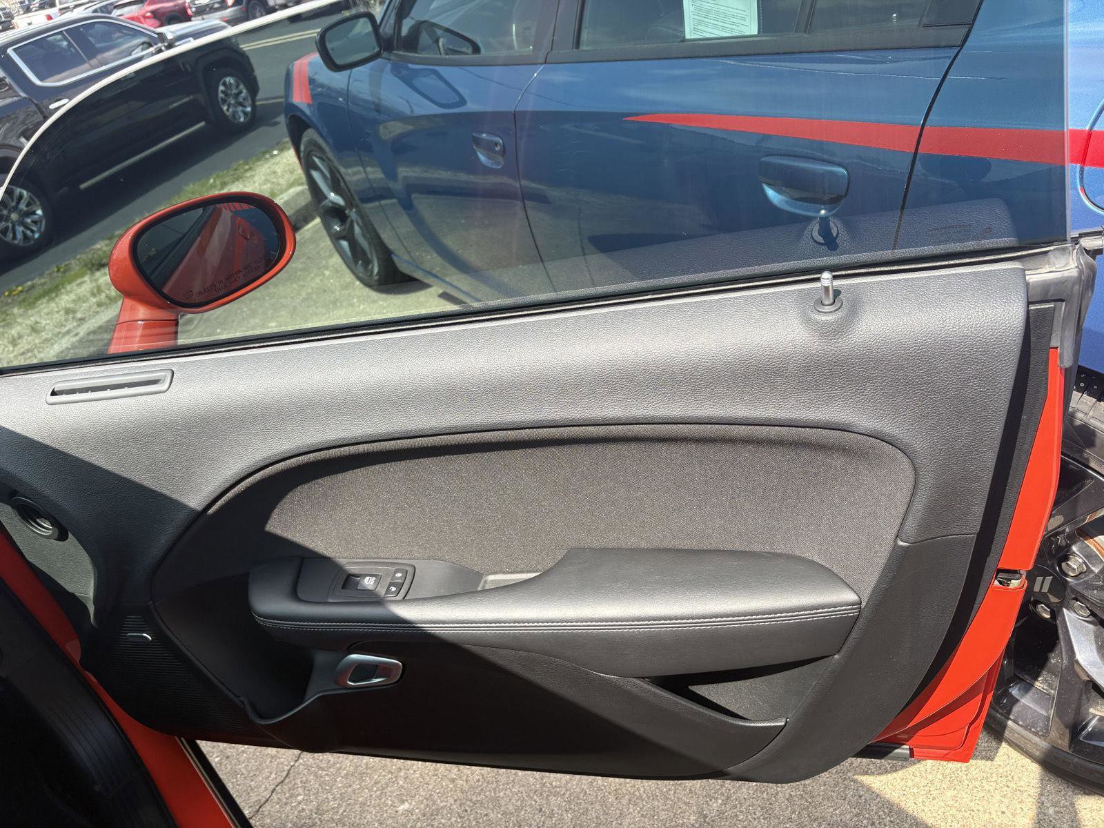 Used 2023 Dodge Challenger SXT w/ Blacktop Package image 8