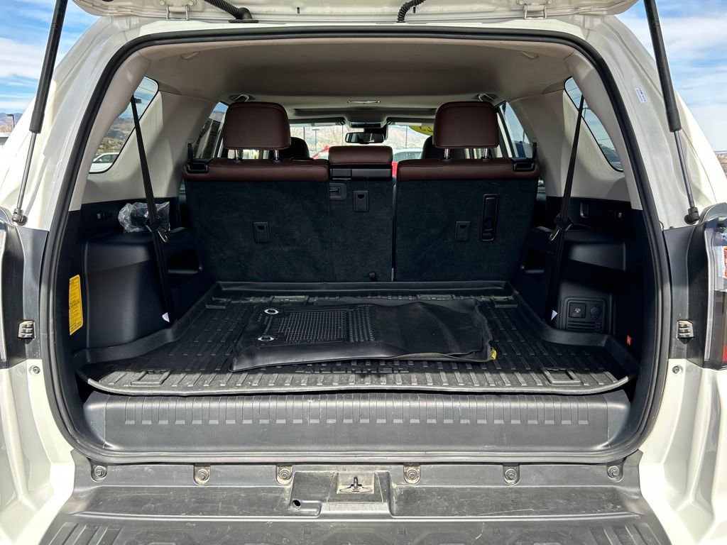 Used 2023 Toyota 4Runner Limited image 5