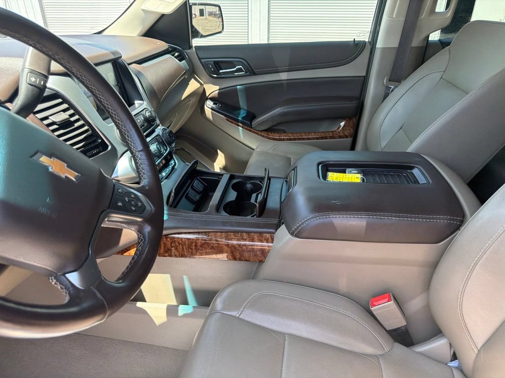 Used 2020 Chevrolet Suburban Premier w/ RST 6.2L Performance Edition AWD/4WD image 24