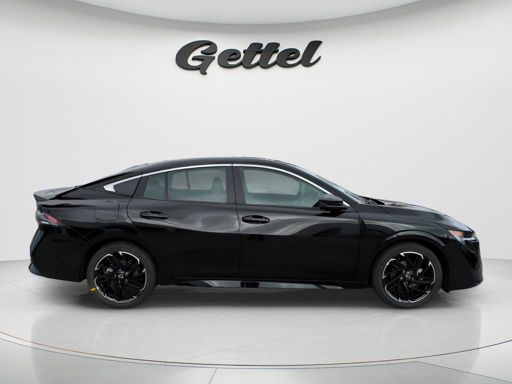 Certified 2026 Nissan Sentra SR w/ SR Premium Package FWD image 6