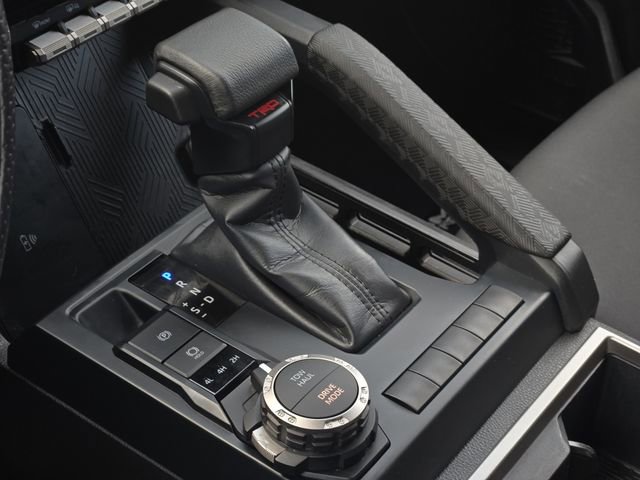 Used 2024 Toyota Tacoma TRD Sport w/ TRD Sport Upgrade Package image 22