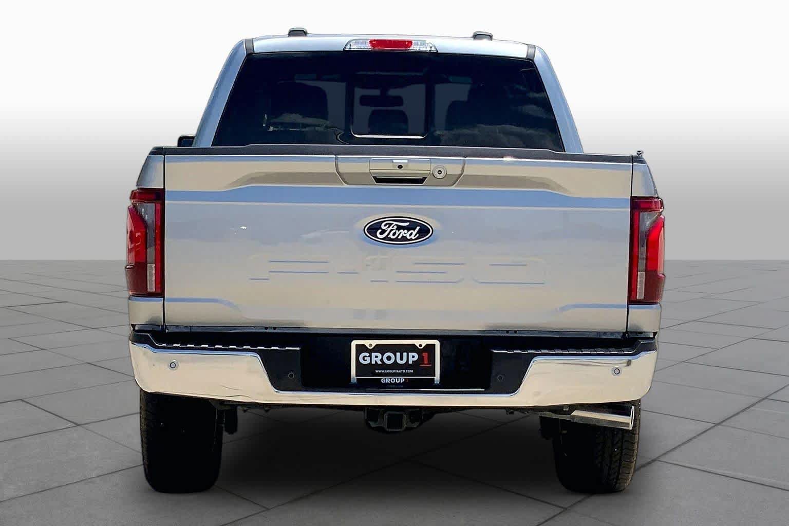 Used 2025 Ford F150 Lariat w/ Equipment Group 501A Mid AWD/4WD image 5