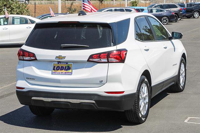 Used 2023 Chevrolet Equinox LT image 4
