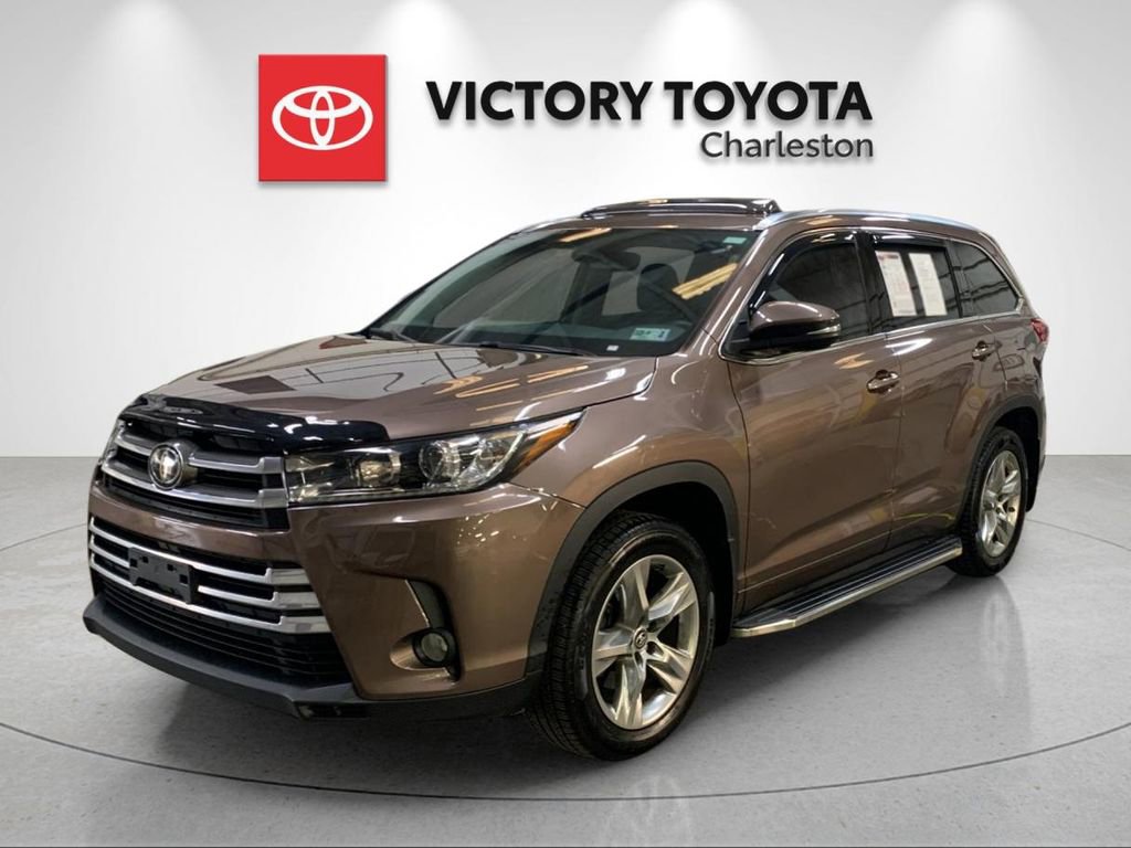 Used 2018 Toyota Highlander Limited image 1