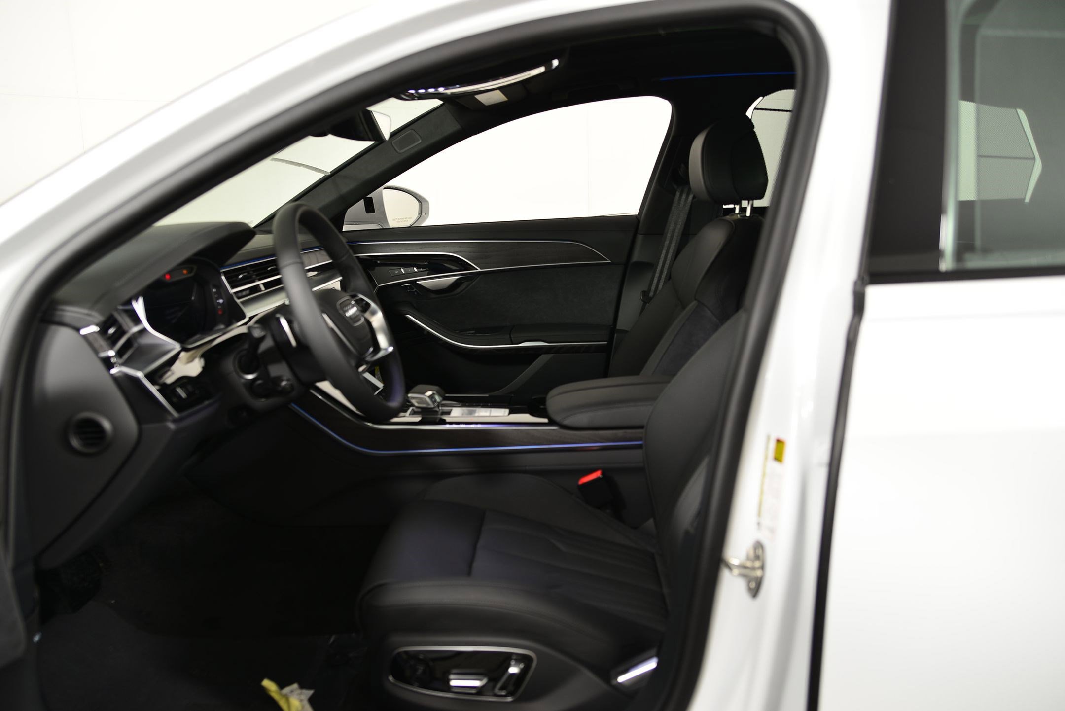 New 2026 Audi A8 L 3.0T image 21