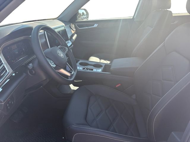 New 2026 Volkswagen Atlas SE image 9