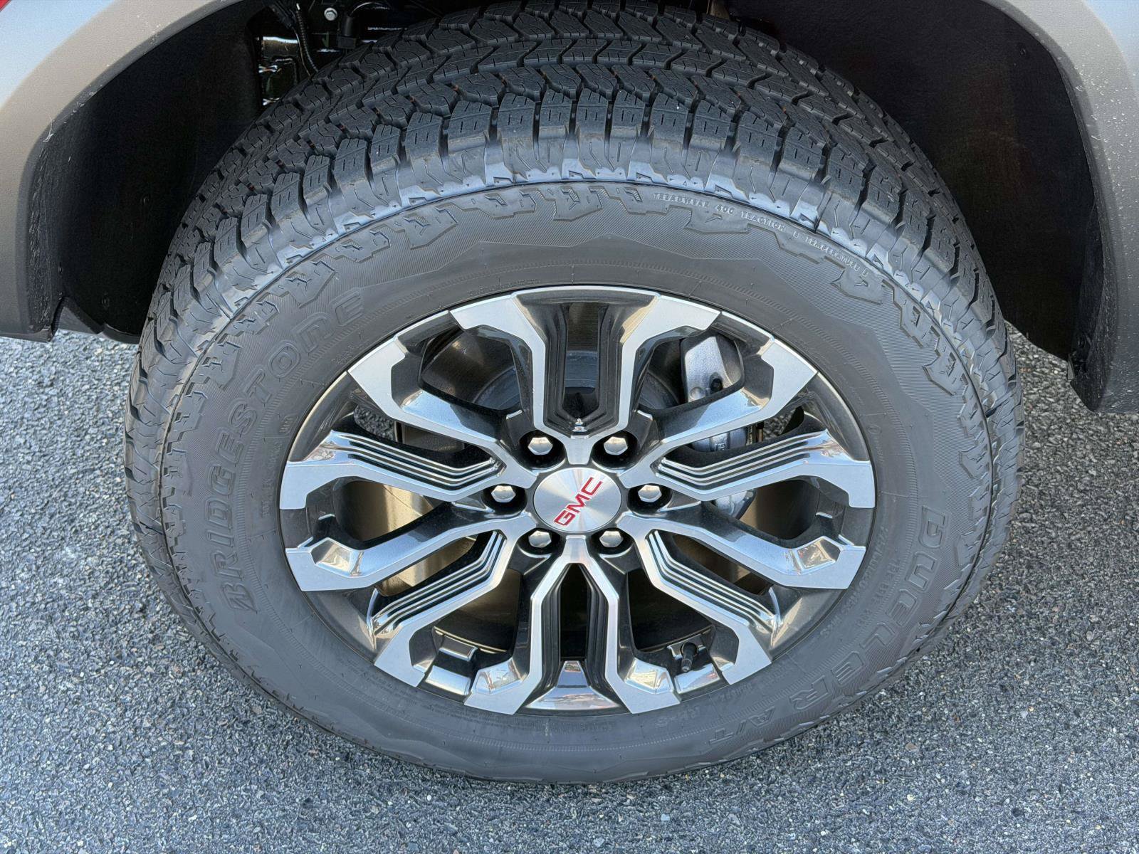 New 2026 GMC Canyon Denali AWD/4WD image 5