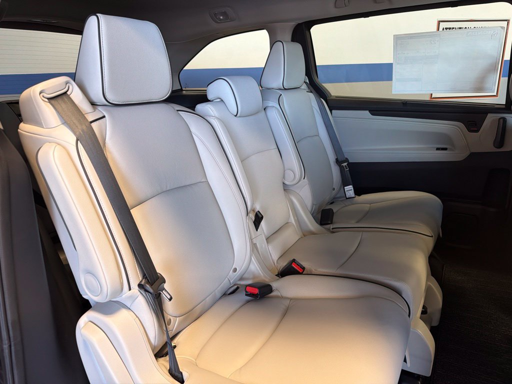 New 2027 Honda Odyssey Touring image 24