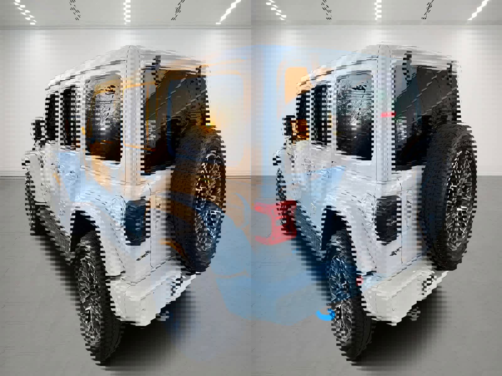 Used 2023 Jeep Wrangler Unlimited Sahara image 4