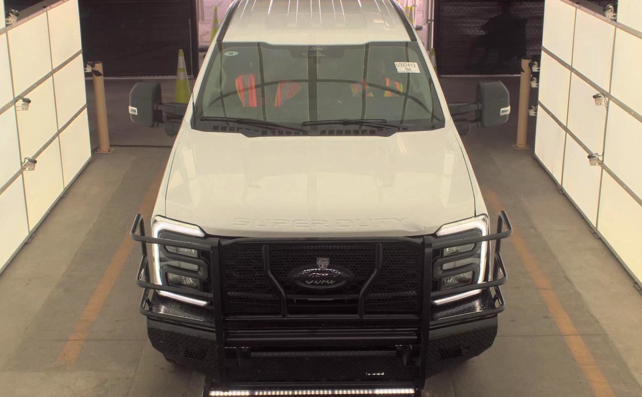 Used 2024 Ford F250 XL w/ STX Appearance Package AWD/4WD image 2