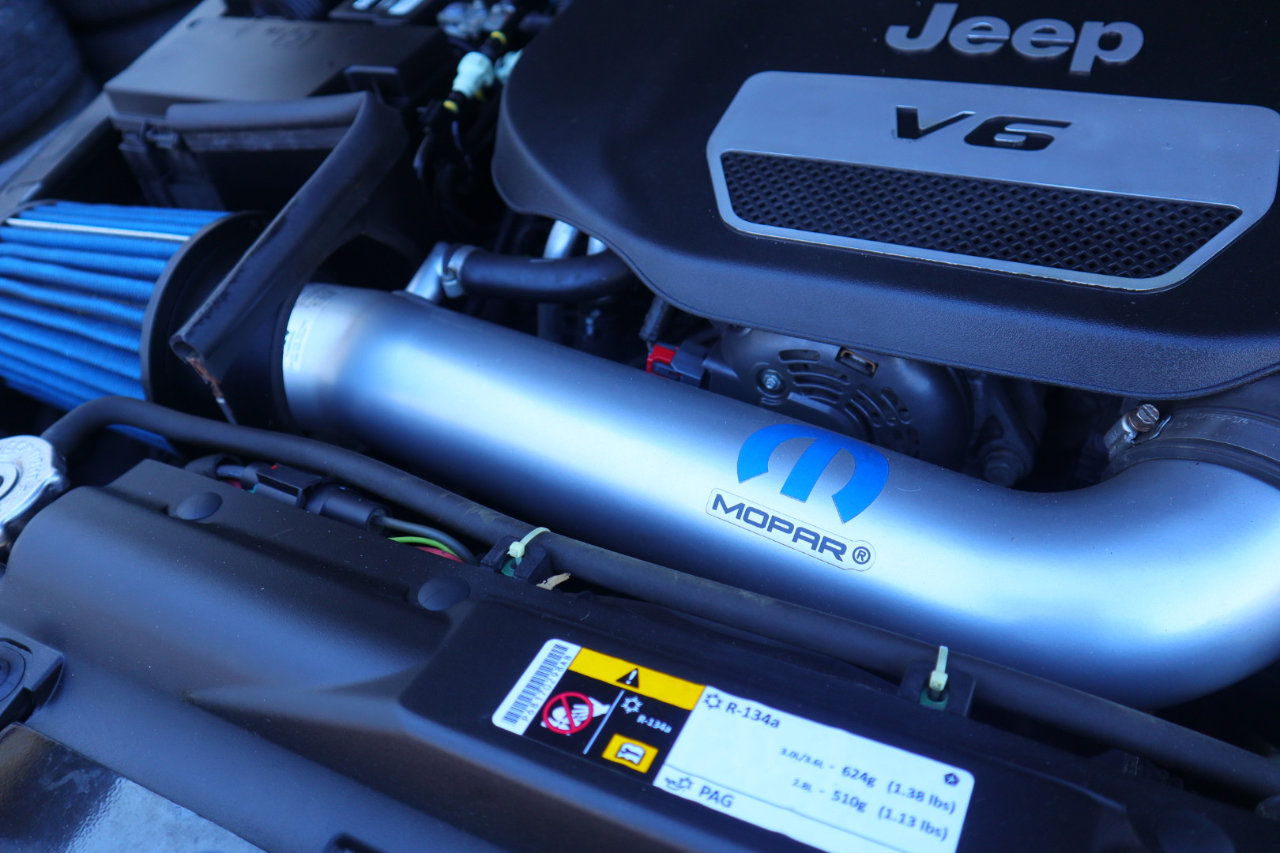 Used 2014 Jeep Wrangler Unlimited Rubicon w/ Connectivity Group image 35