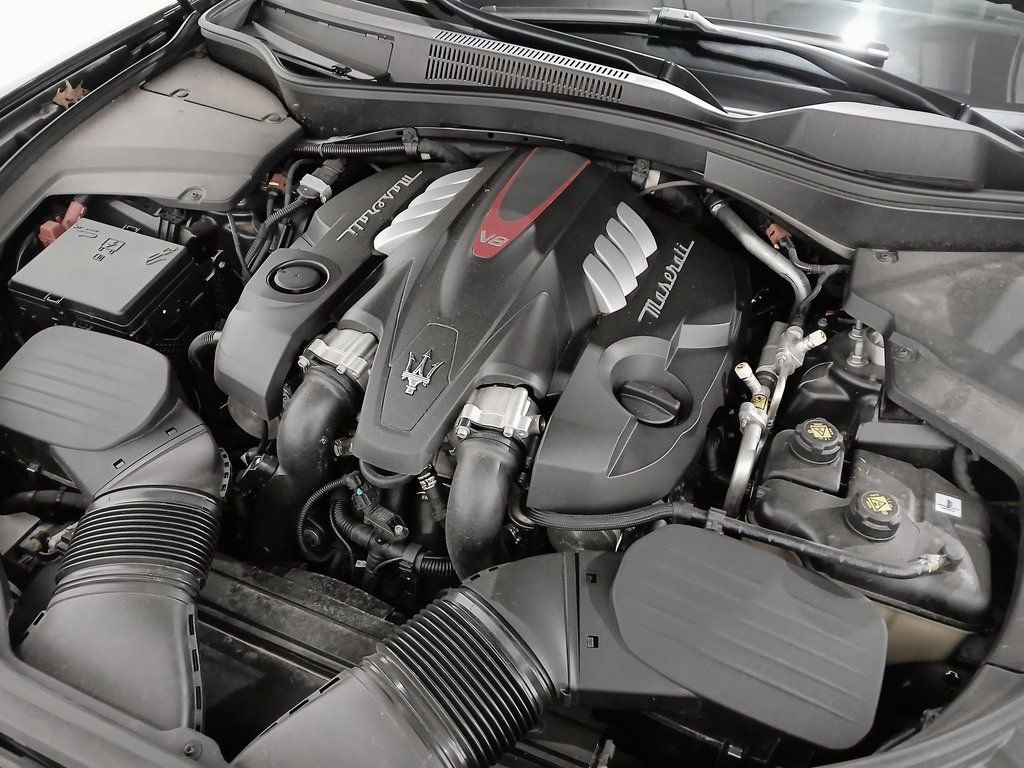 Used 2022 Maserati Levante Modena S image 36