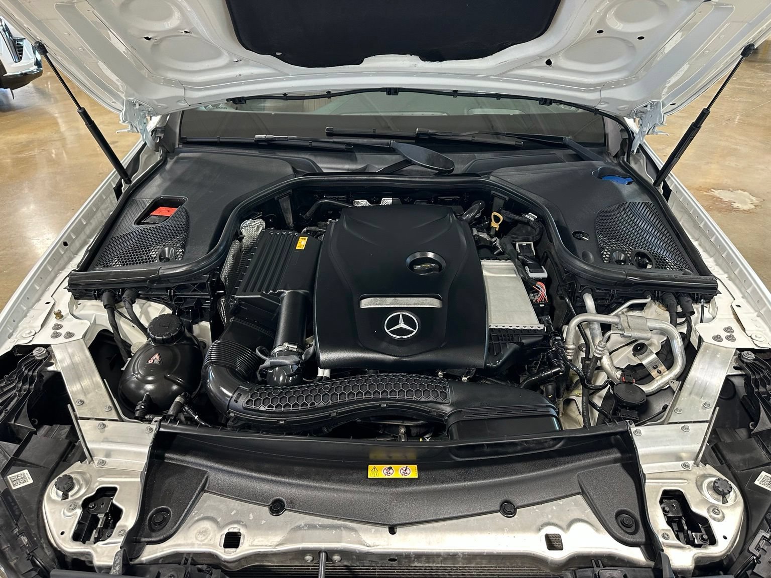 Used 2019 Mercedes-Benz E 300 image 44