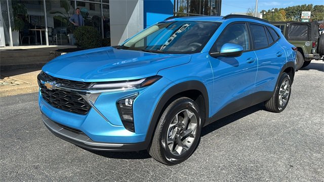 New 2026 Chevrolet Trax LT