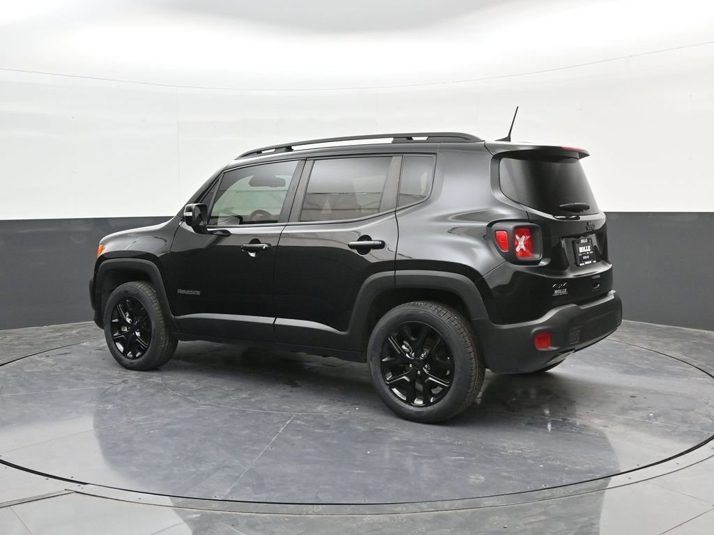 Used 2022 Jeep Renegade Altitude w/ Convenience Group AWD/4WD image 5